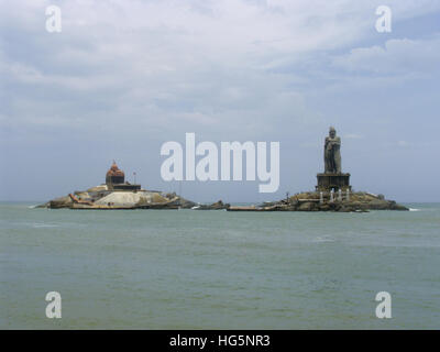 Swamy Vivekananda Rock Memorial und Thiruvalluvar Statue. Kanyakumari, Tamil Nadu, Indien Stockfoto