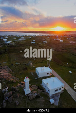 Uruguay, Rocha Abteilung erhöhten Blick auf die Cabo Polonio bei Sonnenuntergang. Stockfoto