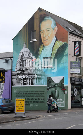 Hugh Smyth OBE Wandbild auf der Shankill Road in Belfast Stockfoto