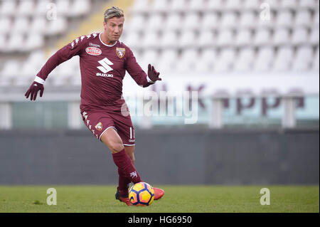 Turin, Italien. 4. Januar 2017. Maxi Lopez von Torino FC in Aktion während der freundlichen Fußballspiel zwischen FC Torino und SS Monza. Torino FC gewinnt 1: 0 über SS Monza. Bildnachweis: Nicolò Campo/Alamy Live-Nachrichten Stockfoto