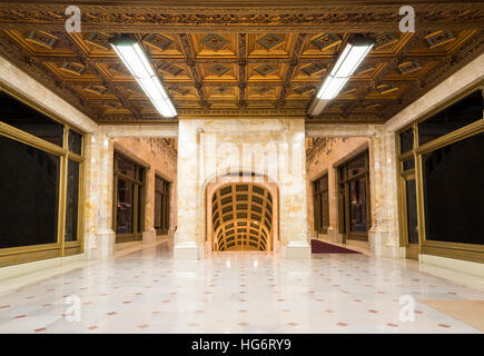 Interieur-architektonische Details der hinteren Lobby des denkmalgeschützten Woolworth Building in New York entworfen vom Architekten Cass Gilbert Stockfoto