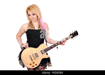 schöne Mädchen mit Gitarre posiert Stockfoto