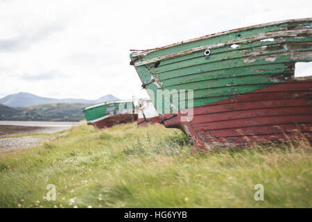 Schiffbruch Angelboote/Fischerboote am Strand von Magheroarty, Grafschaft Donegal. Irland Stockfoto