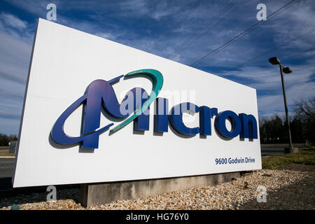 Ein Logo Zeichen außerhalb einer Einrichtung von Micron Technology Inc. in Manassas, Virginia am 31. Dezember 2016 besetzt. Stockfoto