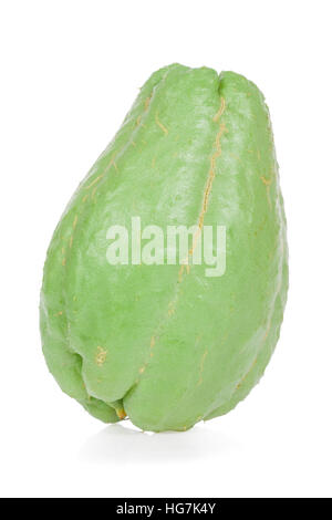 Chayote isoliert auf weißem Hintergrund Stockfoto