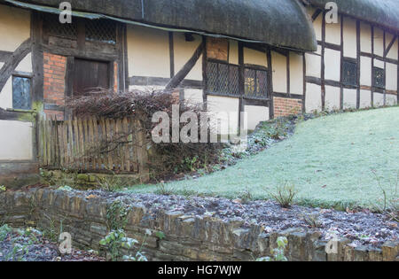 Anne Hathaway Cottage, Cottage Lane, Shottery, Stratford Upon Avon, Warwickshire, England, UK im Winter Stockfoto