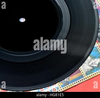 Eine Polyvinylchlorid Musik Record Disc. Stockfoto