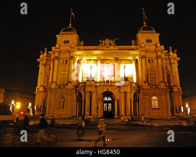 Zagreb, Kroatische Nationaltheater von Advent, Kroatien, Europa Stockfoto