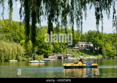 Deutschland, NRW, Städteregion Aachen, Alsdorf, Alsdorfer Weiher Im Naherholungsgebiet Broichbachtal Stockfoto