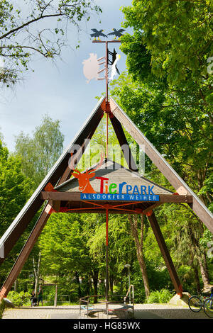 Deutschland, NRW, Städteregion Aachen, Alsdorf, Eingang Zum Tierpark Alsdorfer Weiher Im Naherholungsgebiet Broichbachtal Stockfoto