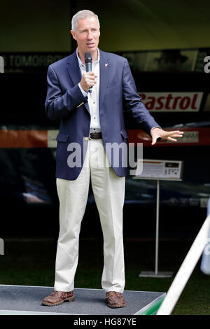 Wing Commander Andy D grün OBE, aktuelle Land Geschwindigkeits-Weltrekord-Halter und Fahrer des Bloodhound SSC Überschall Autos. Stockfoto