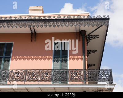 Reich verzierte Balkon in New Orleans Stockfoto