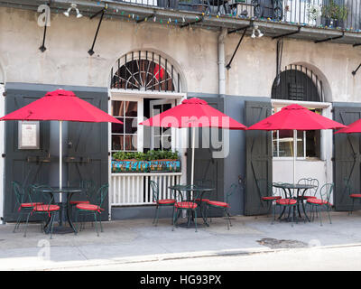 Café im Freien, French Quarter, New Orleans Stockfoto