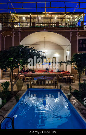 Innenhof des Orient Hotels auf die alte Stadt von Yazd, Hauptstadt von Yazd Provinz vom Iran Stockfoto