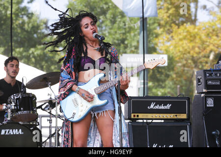 Mayaeni führt beim Budweiser Made In America Festival 2015 Stockfoto