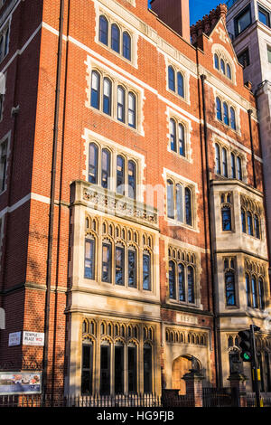 Arundel House Hauptquartier des internationalen Instituts für strategische Studien, London, England, Großbritannien Stockfoto