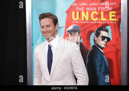 Armie Hammer kommt bei der Mann von U.N.C.L.E Premiere am Zigfield Theater in New York City. Stockfoto