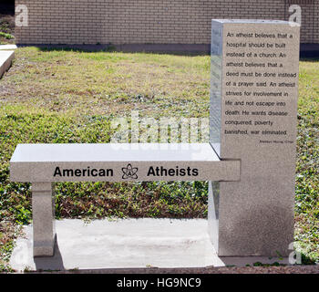 American Atheists Monument Bank in stark, Florida – das erste atheistische Monument auf US-Regierungsgrundstücken, das nationale Debatten ausgelöst hat. Stockfoto