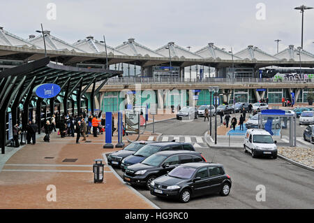 Terminal 1 des Flughafen Lyon Saint Exupéry Satolas Frankreich Stockfoto