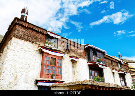 Shigatse, Tibet, China - die Ansicht von Tashilhunpo Kloster in der Tageszeit. Stockfoto