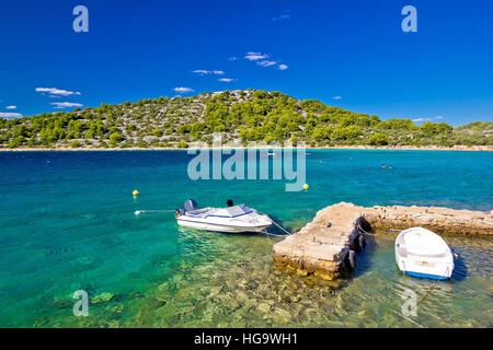 Lucica Lagune türkisfarbenes Meer Strand, Insel Murter, Dalmatien, Kroatien Stockfoto