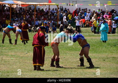 Wrestling, eines der drei Spiele der Nadaam in Moron. Stockfoto