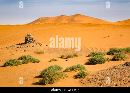 Sanddünen der Sahara Wüste in der Nähe von Merzougha in Marokko Stockfoto