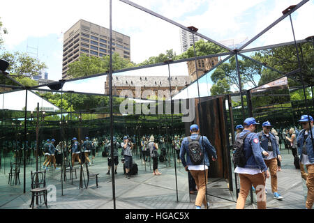 Sydney, Australien. 6. Januar 2017. Das Meriton Festival Village im Hyde Park öffnet sich am 6. Januar und läuft mehr als 21 Nächte für die gesamte Dauer der Sydney Festival. Im Bild: Haus der Spiegel. Bildnachweis: © Richard Milnes/Alamy Live-Nachrichten Stockfoto