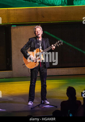 Las Vegas, NV, USA. 6. Januar 2017. Haus Abdeckung *** Styx und Don Felder von The Eagles durchführen in der venezianischen Theater im Venetian Las Vegas in Las Vegas, NV am 6. Januar 2017. © BIP Fotos/Medien Punch/Alamy Live-Nachrichten Stockfoto