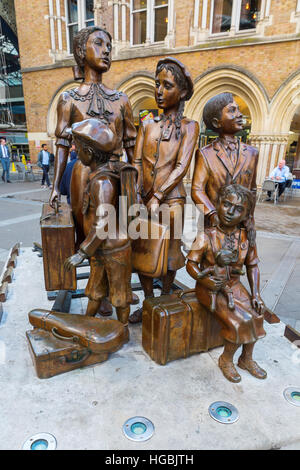 Kindertransport - Gedenkstätte Ankunft in London, Großbritannien Stockfoto