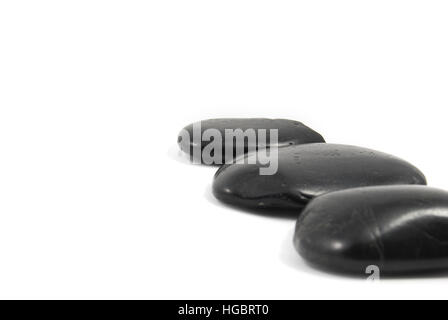 Drei schwarze Trittsteine. Zen-artige Pfad der Blick in die Zukunft führen. Stockfoto