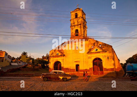 Trinidad, Kuba - 17. Dezember 2016: Ruinen der kolonialen katholische Kirche Santa Ana in Trinidad, Kuba Stockfoto