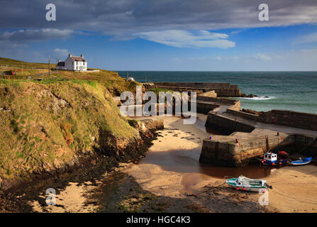 Hafen von Ness (Port Nis) Hafen auf der Isle of Lewis. Stockfoto