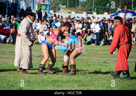 Wrestling, eines der drei Spiele der Nadaam in Moron. Stockfoto