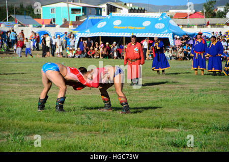 Wrestling, eines der drei Spiele der Nadaam in Moron. Stockfoto