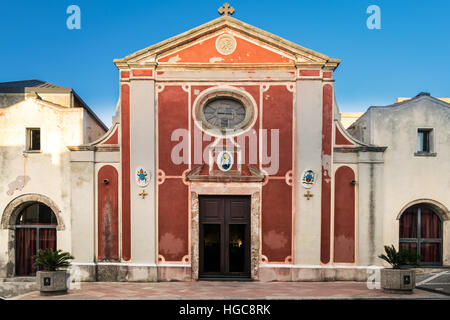 Die Basilika der Sant'Antioco Märtyrer ist eine byzantinische Kirche befindet sich in der Stadt von Sant ' Antioco, Sardinien, Italien. Stockfoto