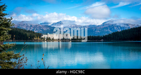 Das Fairmont Château Lake Louise. Stockfoto