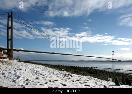 Schnee, Humber Bridge, Hessle East Yorkshire Stockfoto