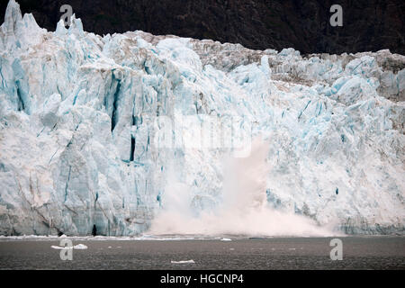 Margerie Gletscher und Mount Fairweather im Glacier Bay Nationalpark Alaska USA. Tarr Inlet im Glacier Bay National Park. Margerie-Gletscher ist eine 21- Stockfoto