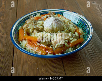 Buhara Pilavı Tarifi. Usbekischer Plov-zentrale asiatische Küche Stockfoto