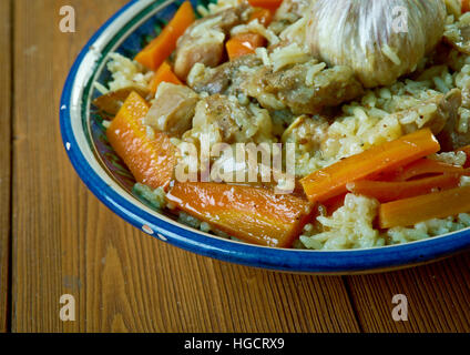 Buhara Pilavı Tarifi. Usbekischer Plov-zentrale asiatische Küche Stockfoto