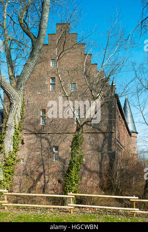 Deutschland, NRW, Kreis Düren, Nörvenich-Binsfeld, Burg Binsfeld, 1533 Erbaut Im Stil der Frührenaissance Stockfoto