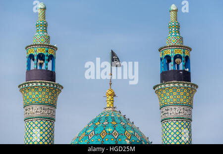 Minarette der Heiligen Schrein von Imamzadeh Helal Ali (Hilal ibn Ali) in Aran va Bidgol, Provinz Isfahan im Iran Stockfoto