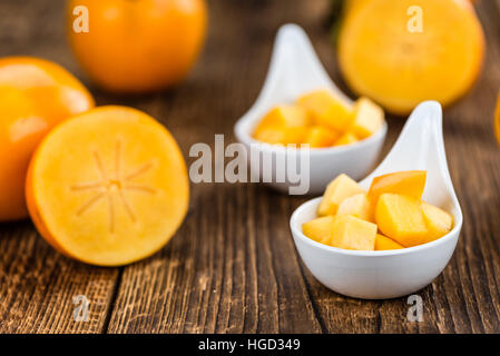 Portion frisch gemacht Kaki Früchte (close-up erschossen; selektiven Fokus) Stockfoto