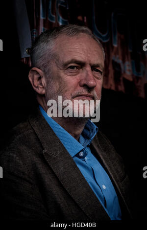 Jeremy Corbyn an Schlacht der Kabel St Gedenkmarsch. London-2016. Stockfoto