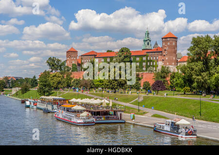 Königsschloss und Fluss in Krakau Stockfoto