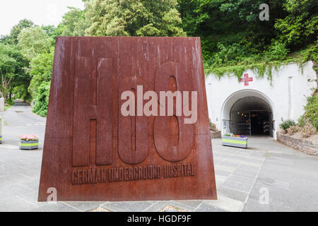 Vereinigtes Königreich, Kanalinseln, Jersey, Eintritt in die Jersey War Tunnels Stockfoto