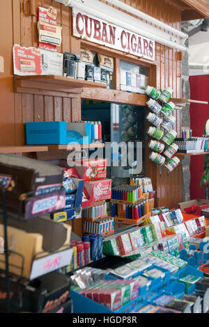Kubanische Zigarre-Speicher Mykonos Griechenland Stockfoto