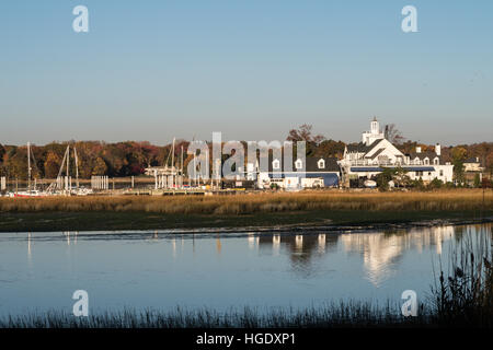 Riverside Yachtclub auf Long Island Sound, Connecticut, USA Stockfoto