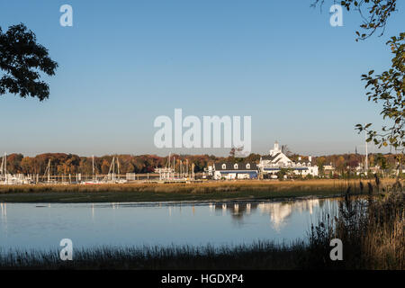 Riverside Yachtclub auf Long Island Sound, Connecticut, USA Stockfoto